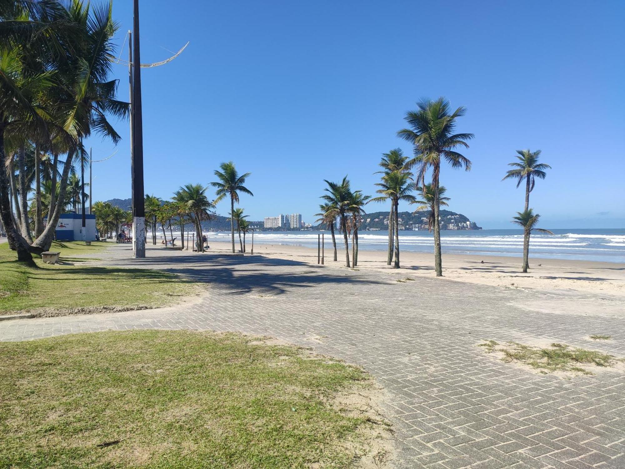 Apartamento Enseada Guaruja, 300M Da Praia, Wi-Fi E Ar Condicionado Ngoại thất bức ảnh